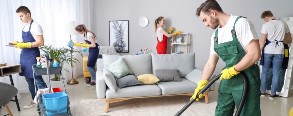 Vệ sinh công nghiệp uy tín, chất lượng tại Hà Nội tại công ty DHT CLEAN